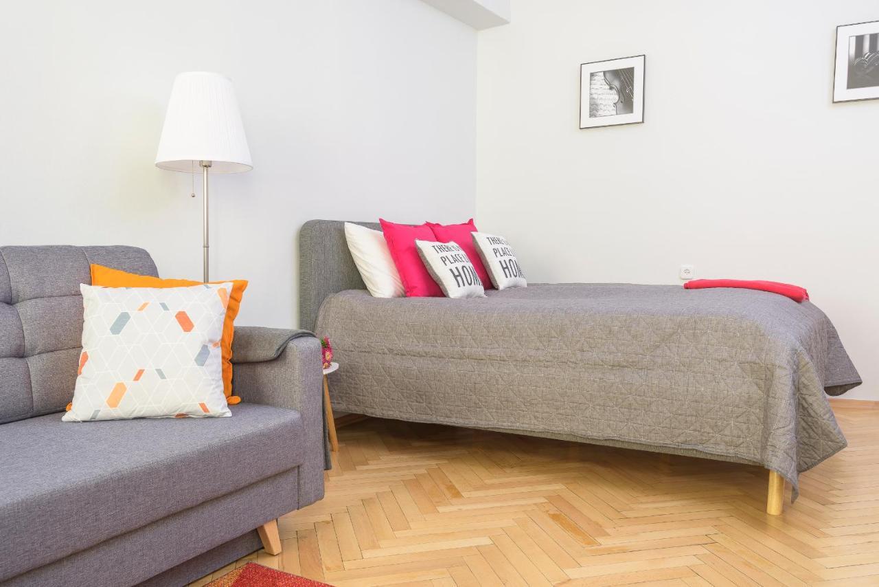 Bright And Modern Apartment In The Heart Of The Old And New Town Varsó Kültér fotó