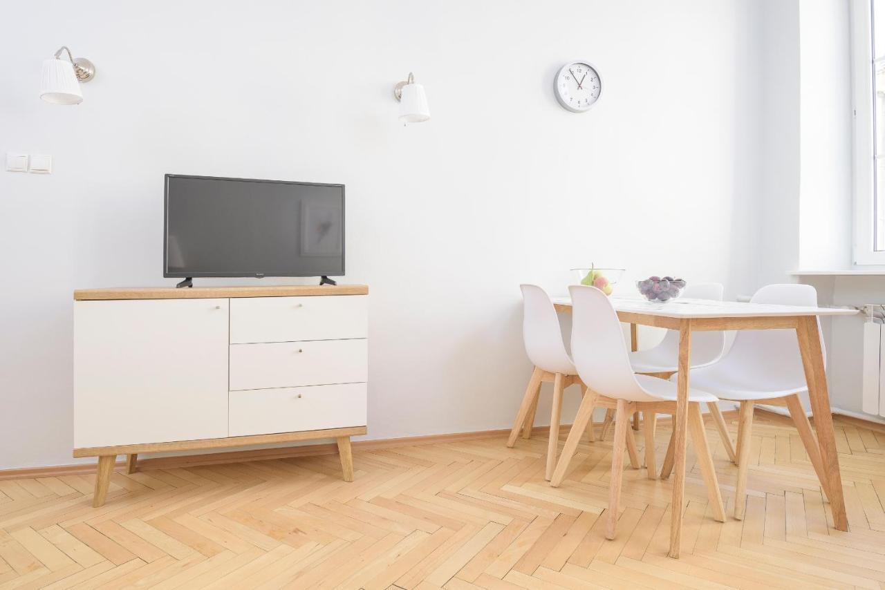 Bright And Modern Apartment In The Heart Of The Old And New Town Varsó Kültér fotó