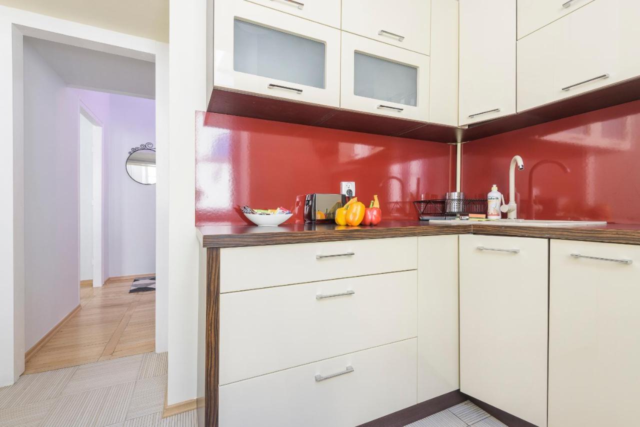 Bright And Modern Apartment In The Heart Of The Old And New Town Varsó Kültér fotó