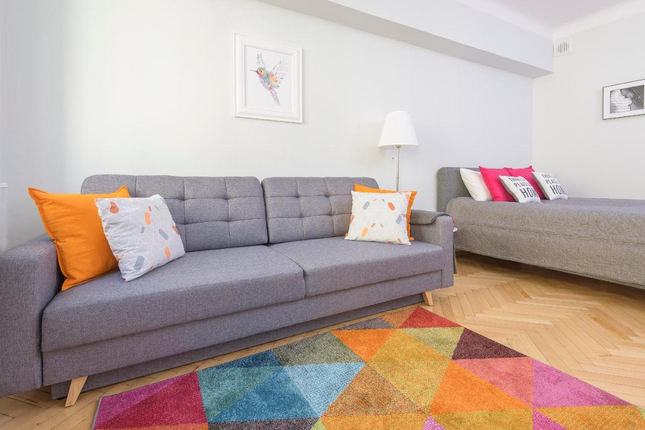 Bright And Modern Apartment In The Heart Of The Old And New Town Varsó Kültér fotó